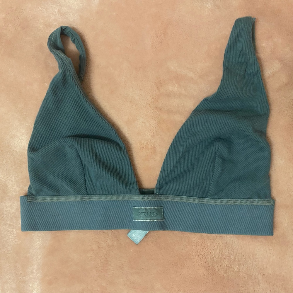 SKIMS Cotton Plunge Bralette